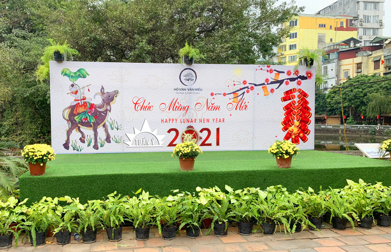 Hội chữ xuân Tân Sửu 2021 với sự tham gia của 60 ông đồ 