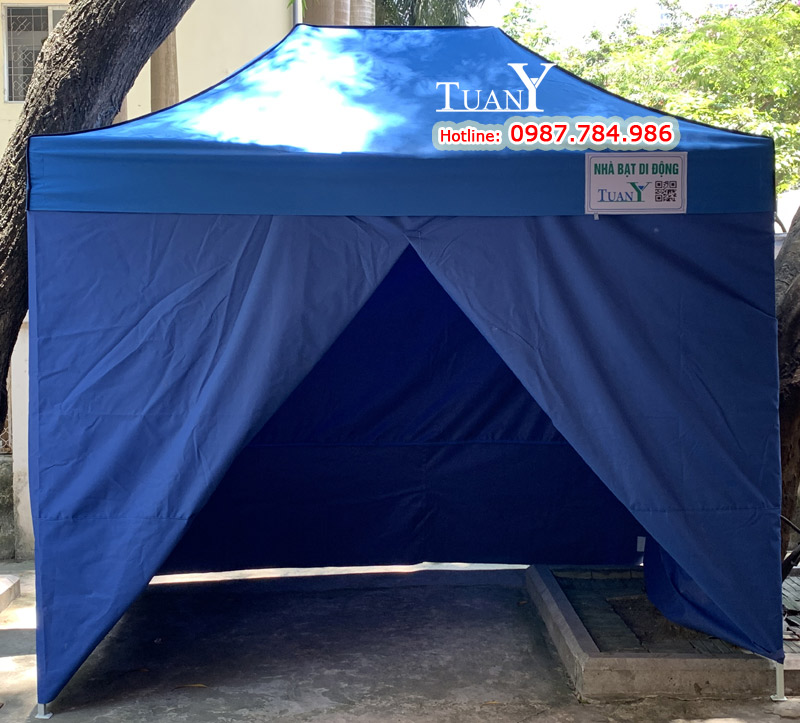 Nhà bạt di động 2mx3m, bạt màu xanh biển quây kín xung quanh