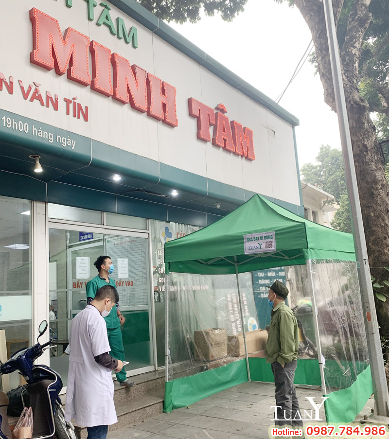 Nhà bạt di động 3mx3m quây kín xung quanh làm phòng sơ khám