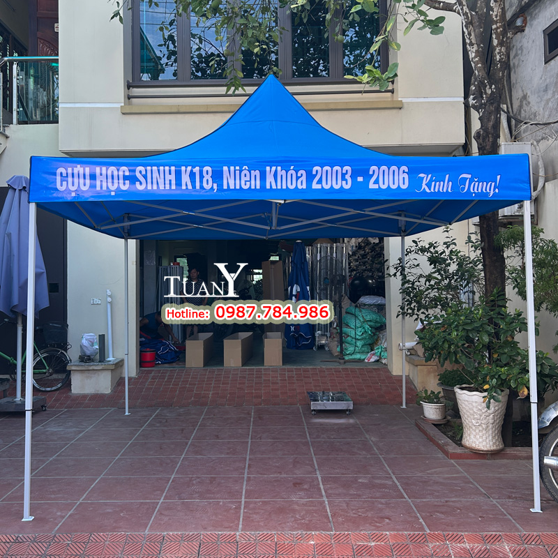 Món quà thiết thực của Cựu học sinh dành tặng Nhà trường