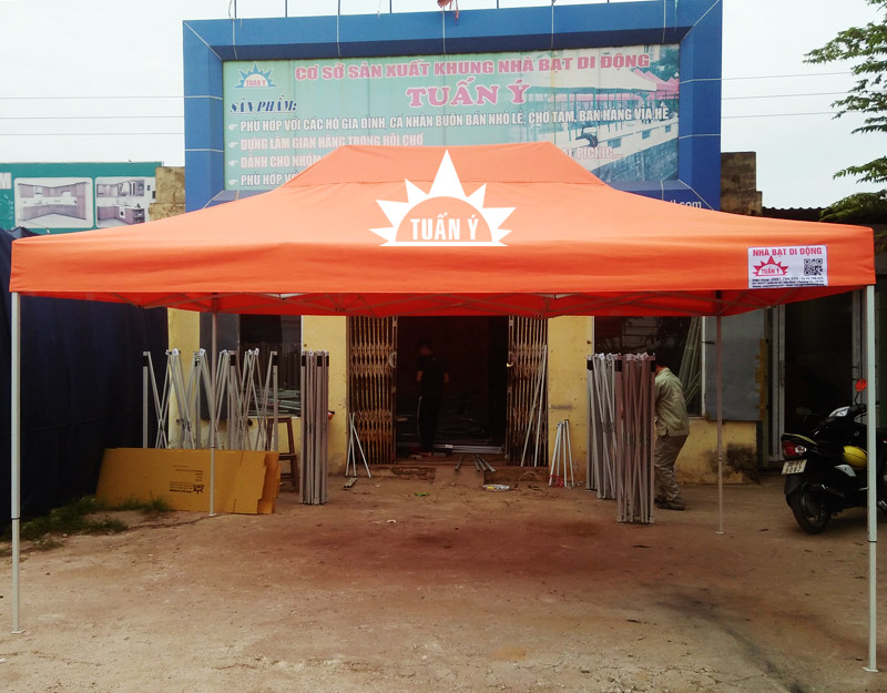 Nhà bạt di động 3mx4,5m, bạt mái màu cam năng động, trẻ trung sản xuất tại Việt Nam
