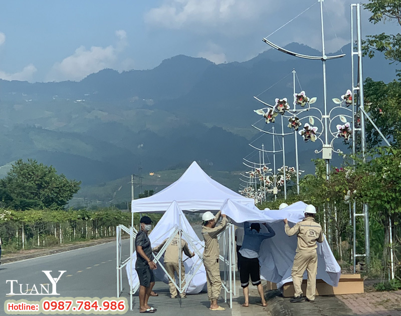 Công việc lắp đặt Nhà bạt di động 3mx3m đơn giản
