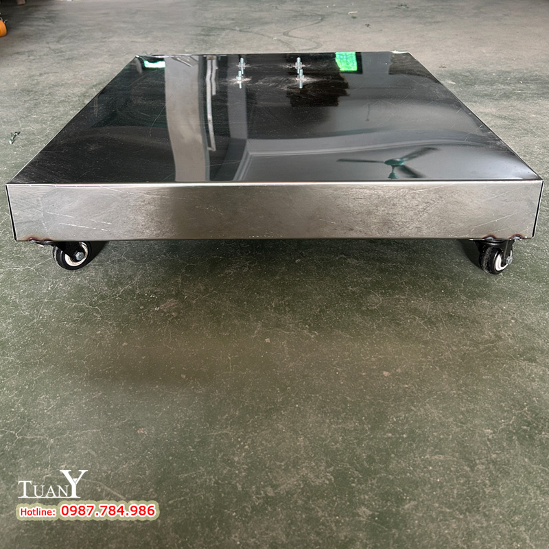 Chân đế Ô lệch tâm cao 14,5cm (gồm bánh xe), phần bê tông dày 8cm